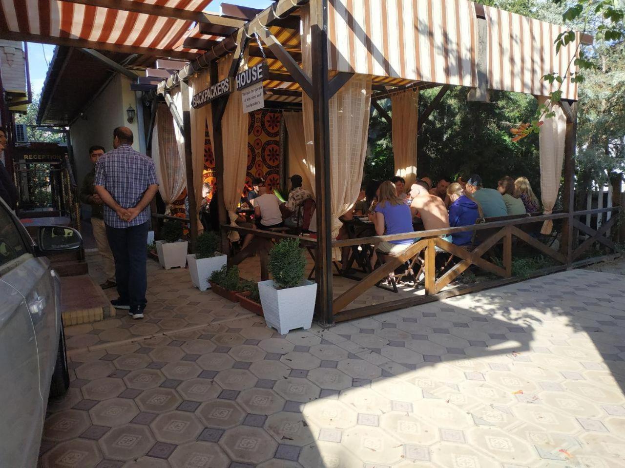 Sim Sim Hostel & Guest House Near The Church Samarcande Extérieur photo