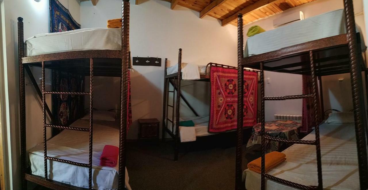 Sim Sim Hostel & Guest House Near The Church Samarcande Extérieur photo